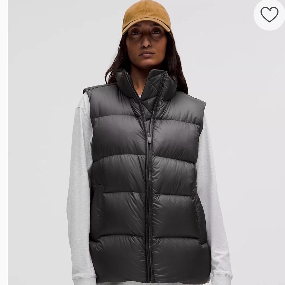 Lululemon Feather Weight down vest graphite NEW WITH TAGS XL